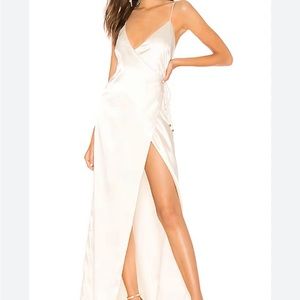 COCO HIGH SLIT MAXI DRESS IN WHITE